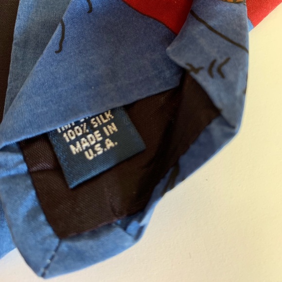 Peanuts Snoopy Tie - Picture 7 of 8